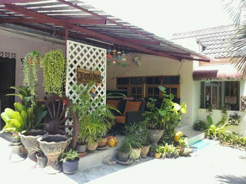 Nan Inn Bungalow Karon Oda fotoğraf